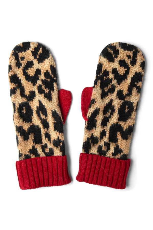 Damson Madder leopard mittens in fluffy yarn Sale | Women Gloves - Image 2