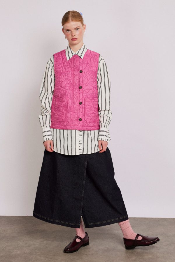 Women Damson Madder georgie reversible gilet - pink satin Sale | Gilets