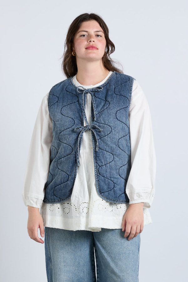 Denim | denim tilly gilet- vintage wash None | Damson Madder Women - Image 5